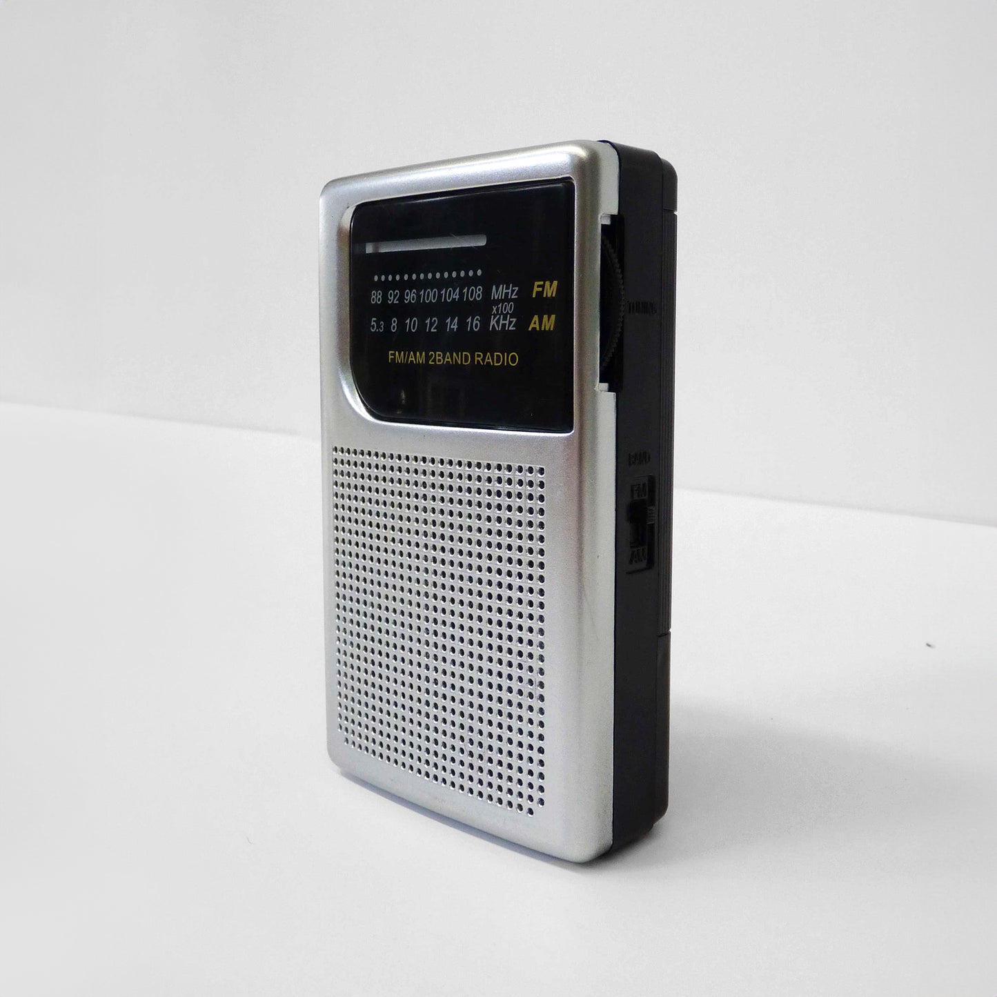 Handheld AM/FM Radio