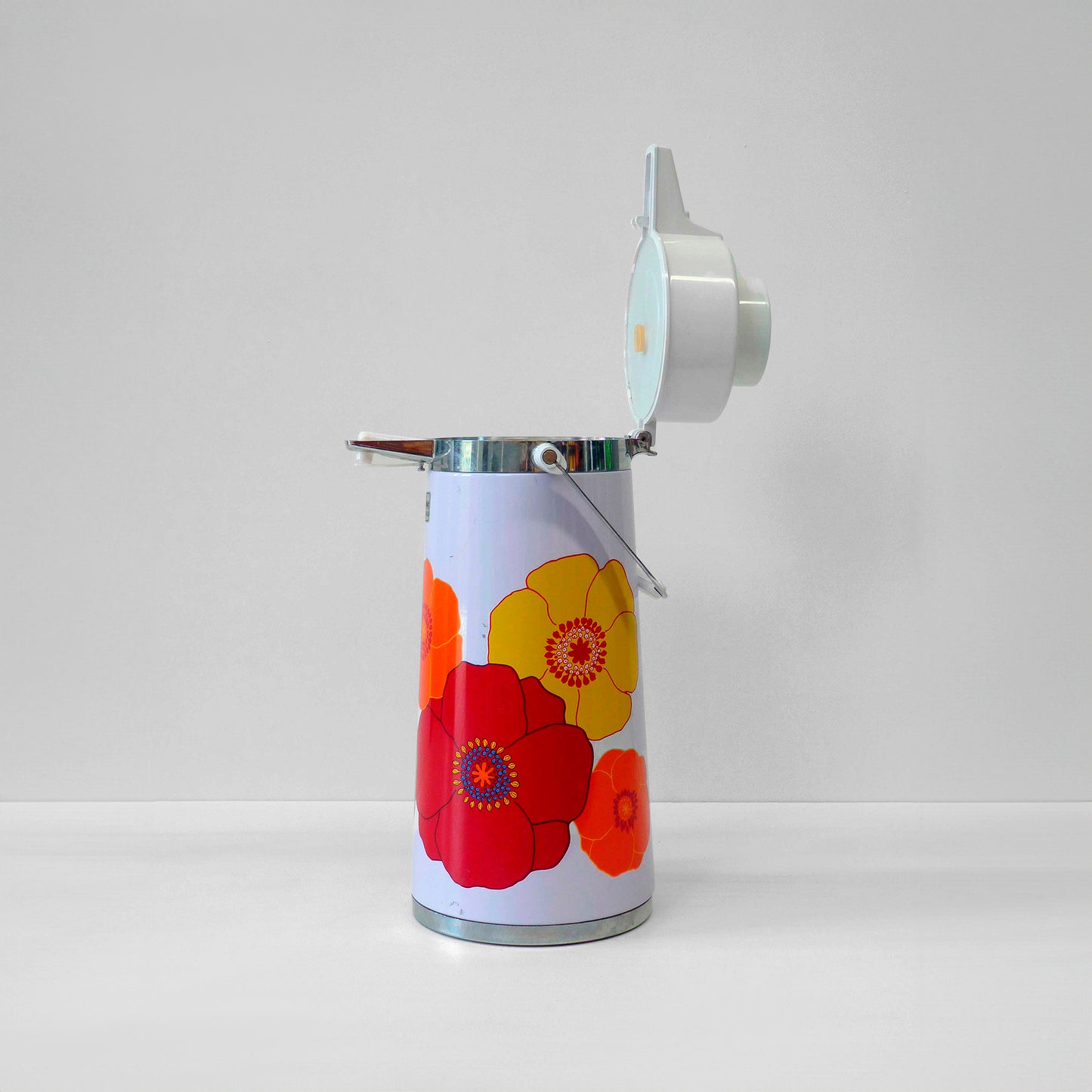 Floral Retro Thermos