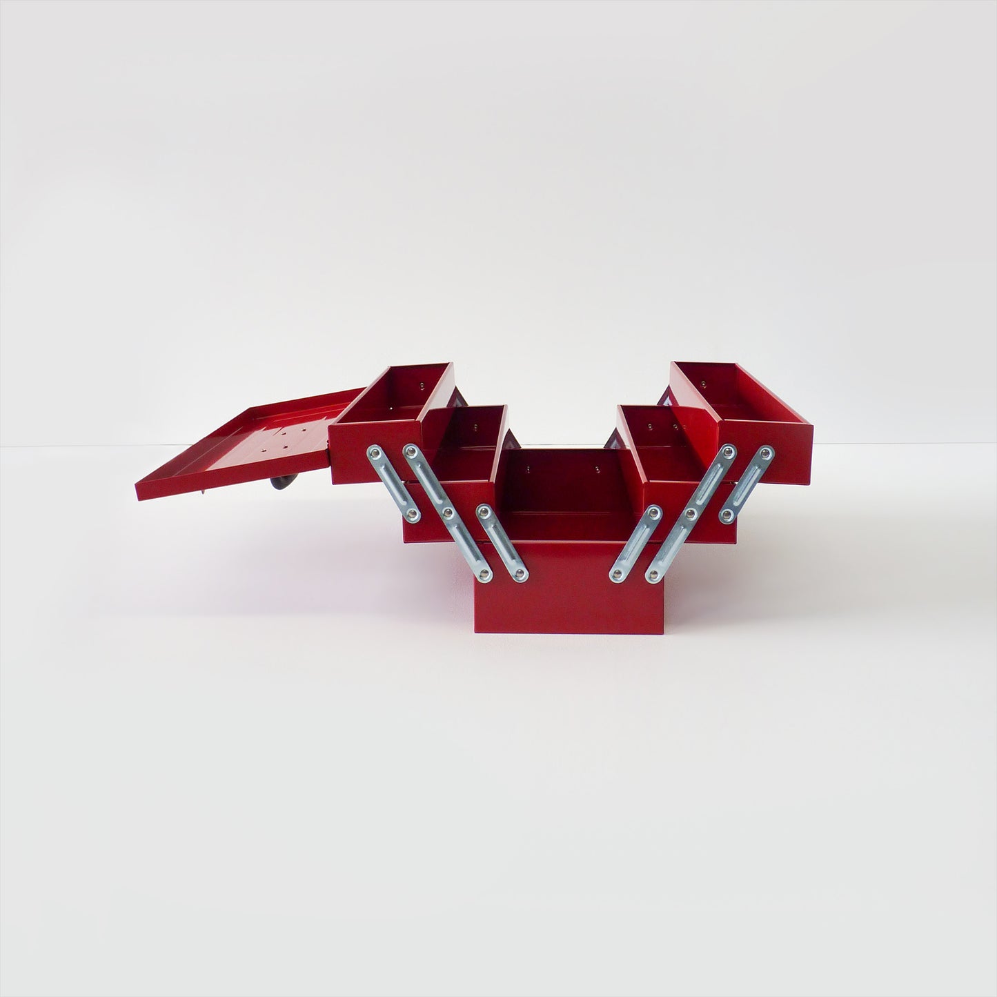 Red Metal Expanding Toolbox