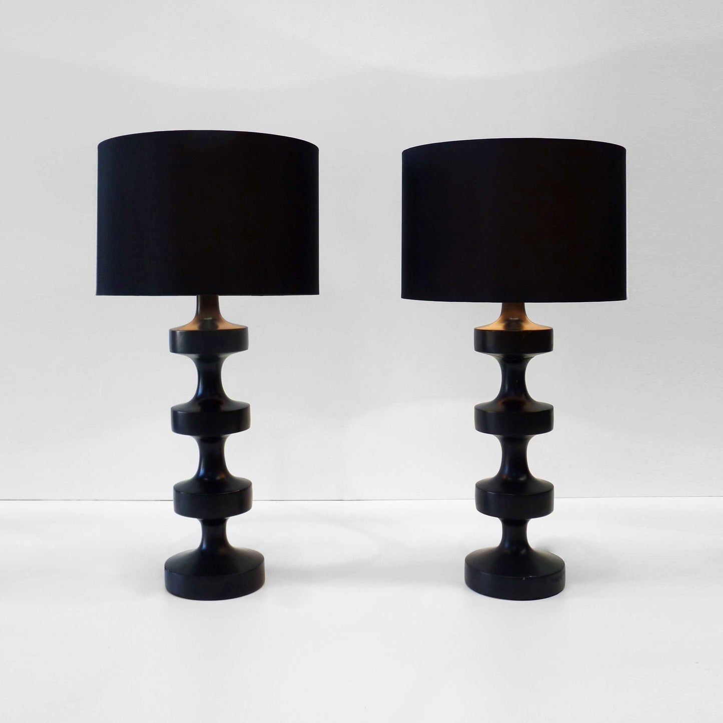 Modern Tiered Lamp