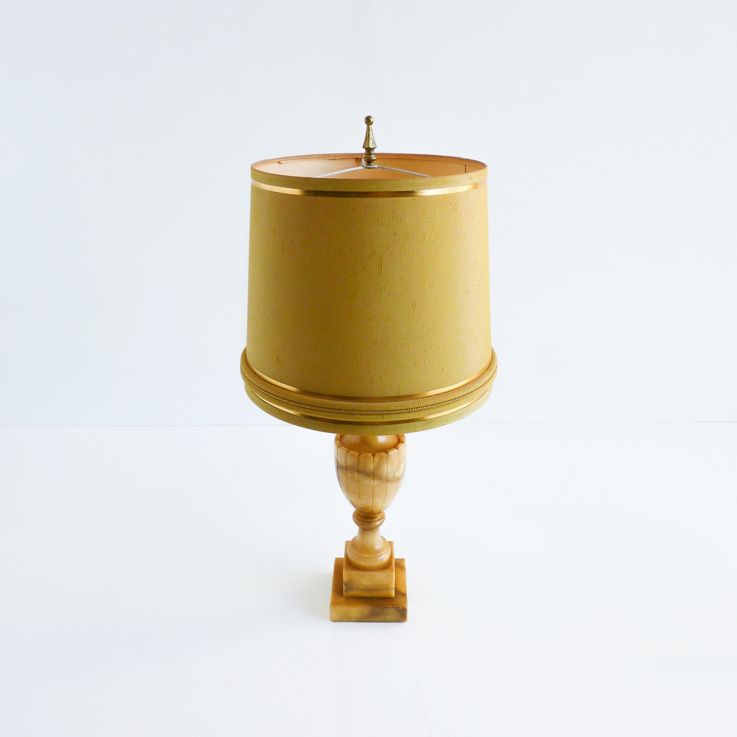 Yellow Alabaster Lamp
