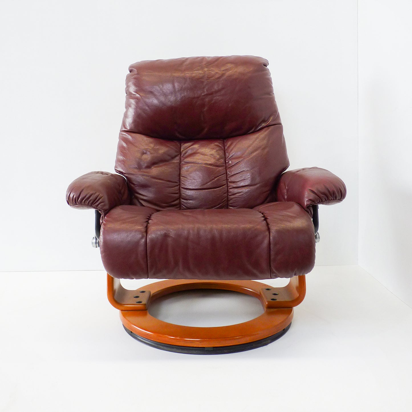 Maroon Reclining Armchair