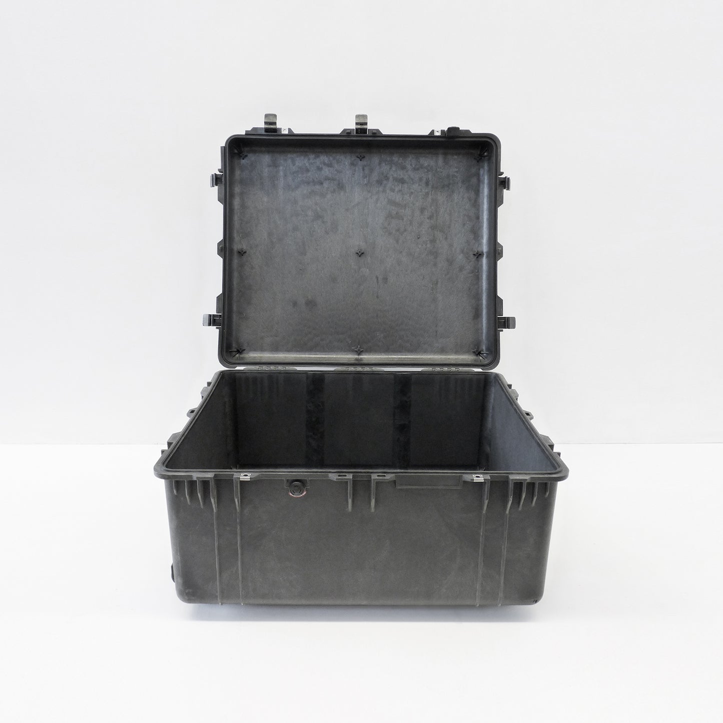 Large Black Pelican Case 1