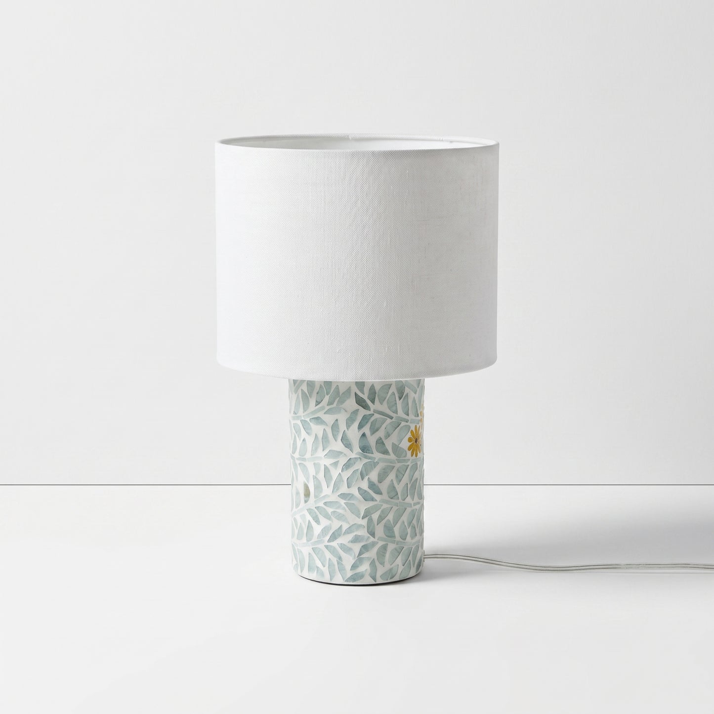 Mosaic Leaf Table Lamp