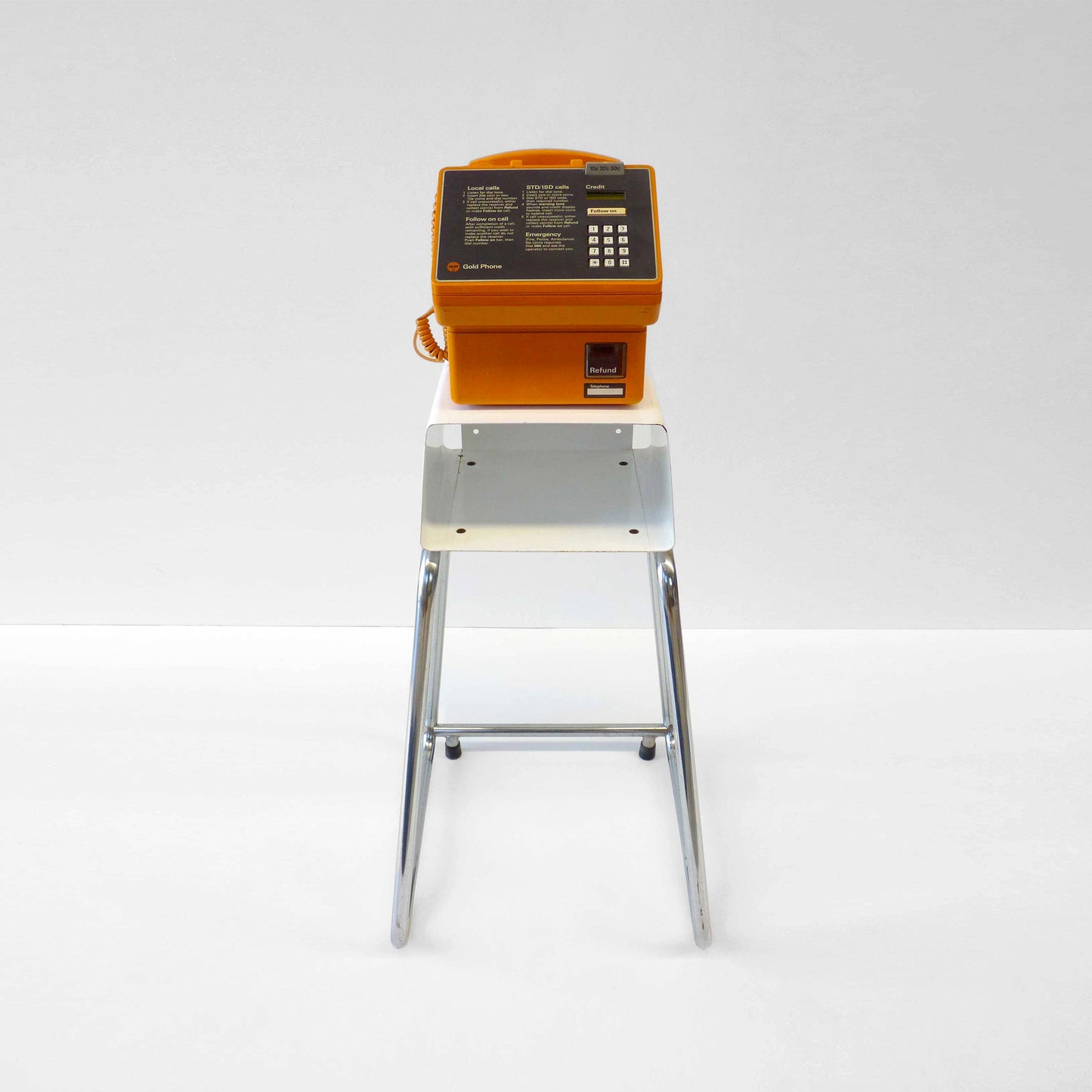 Telecom Orange Payphone