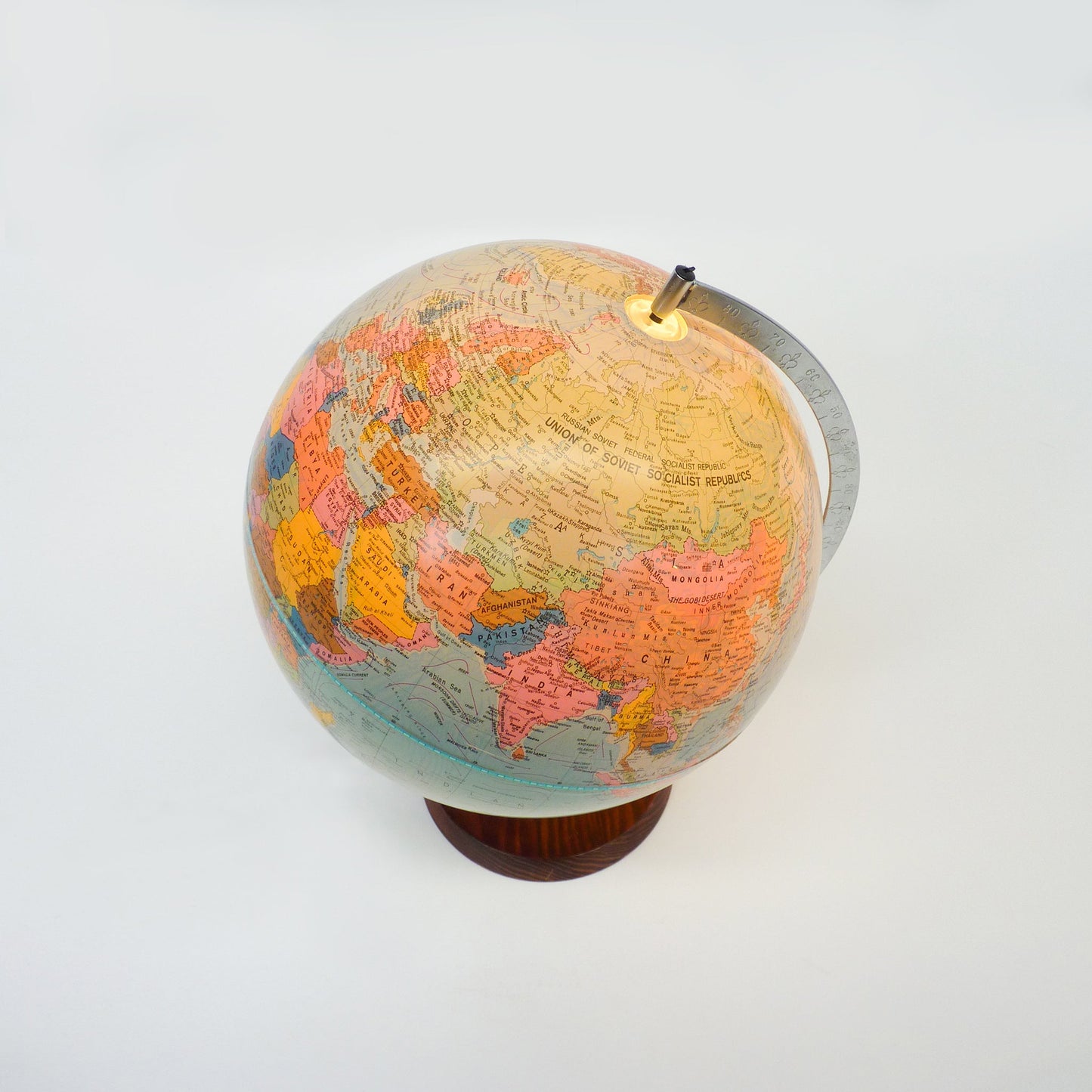 Globe Lamp