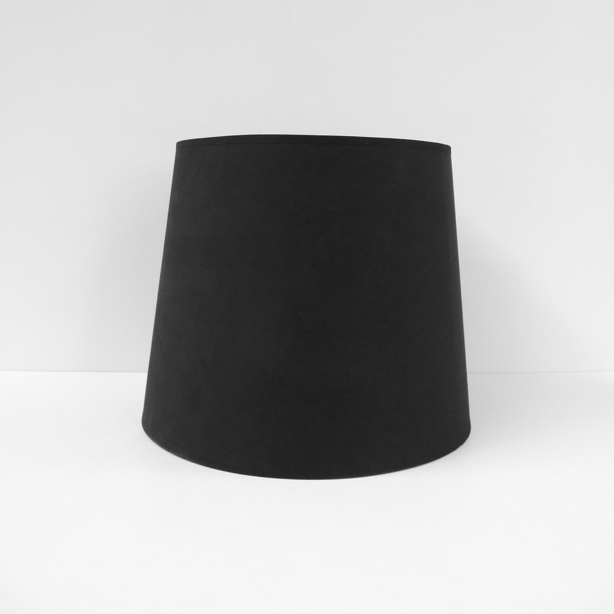 Modern Black Lamp Shade – AXIS
