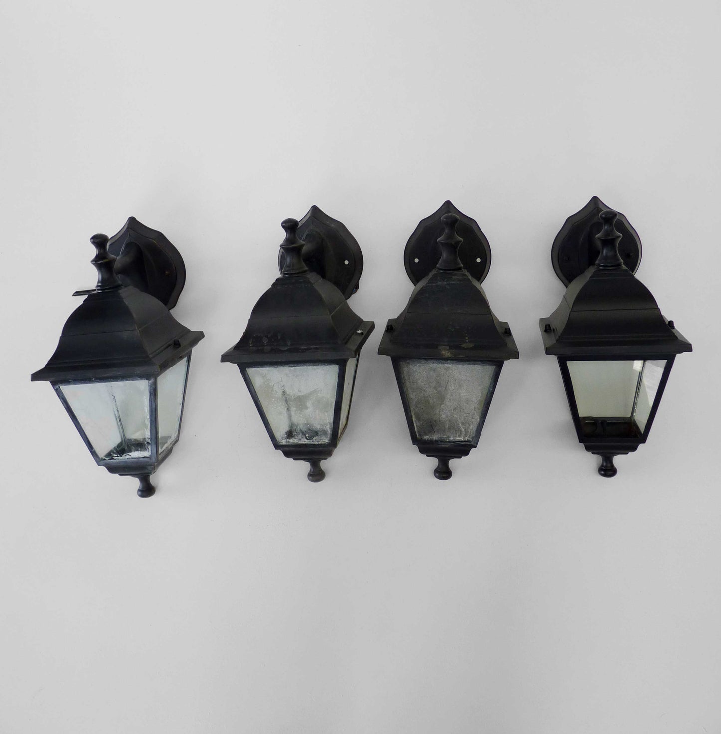 Victorian Style Wall Sconce