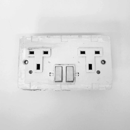UK Style Dual Power Outlet