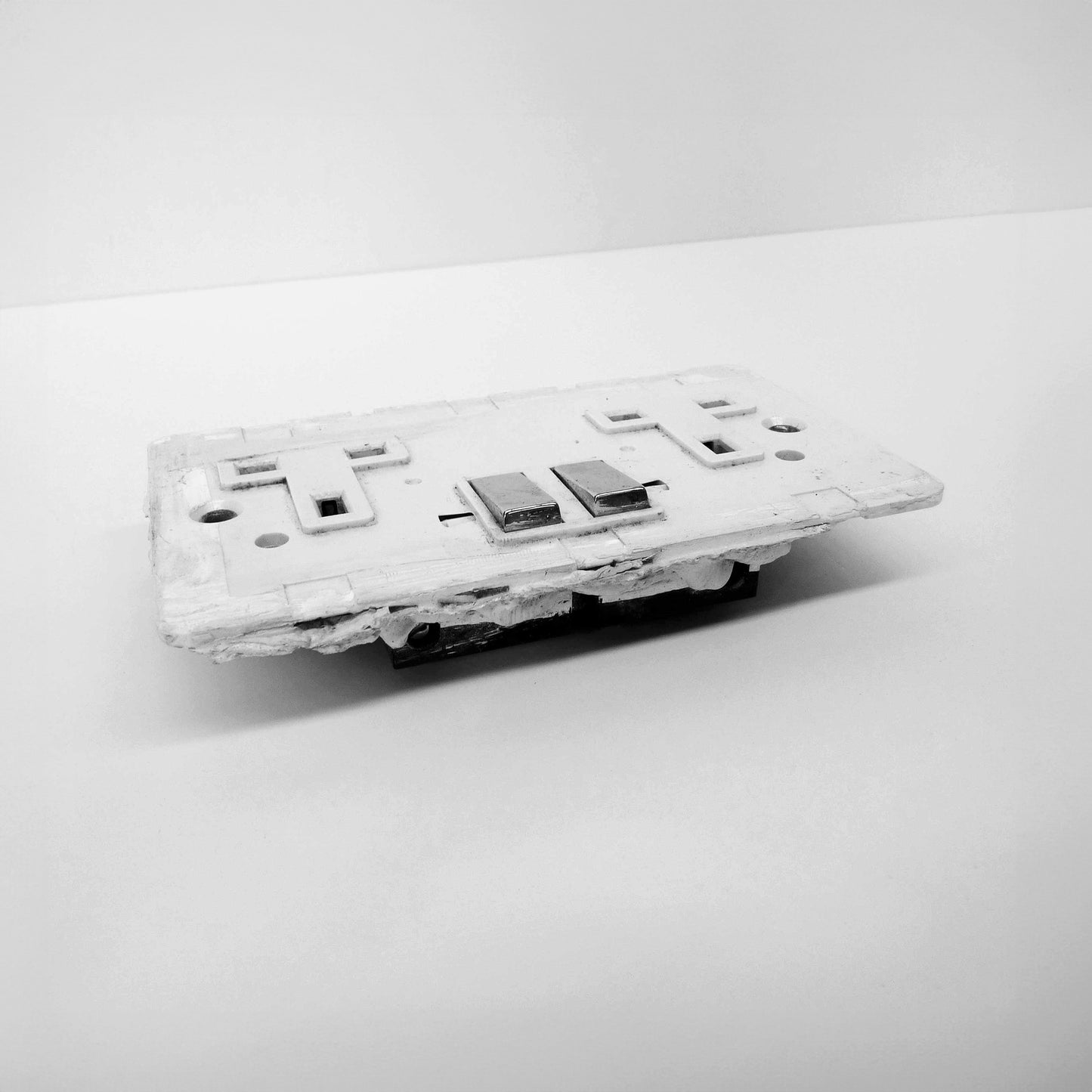 UK Style Dual Power Outlet