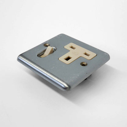 UK Style Single Power Outlet