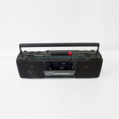 1990's AM/FM Cassette Player