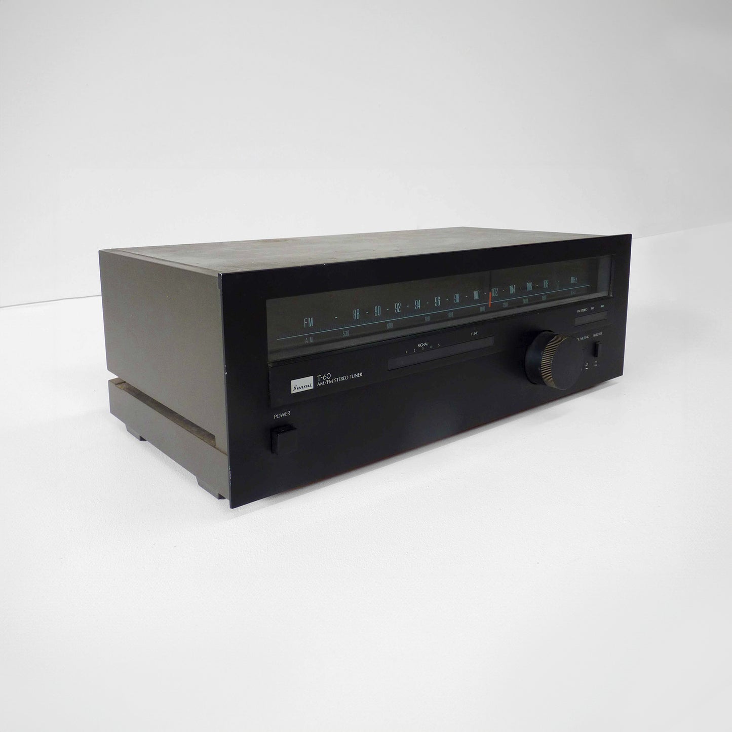Sansui AM/FM Stereo Tuner