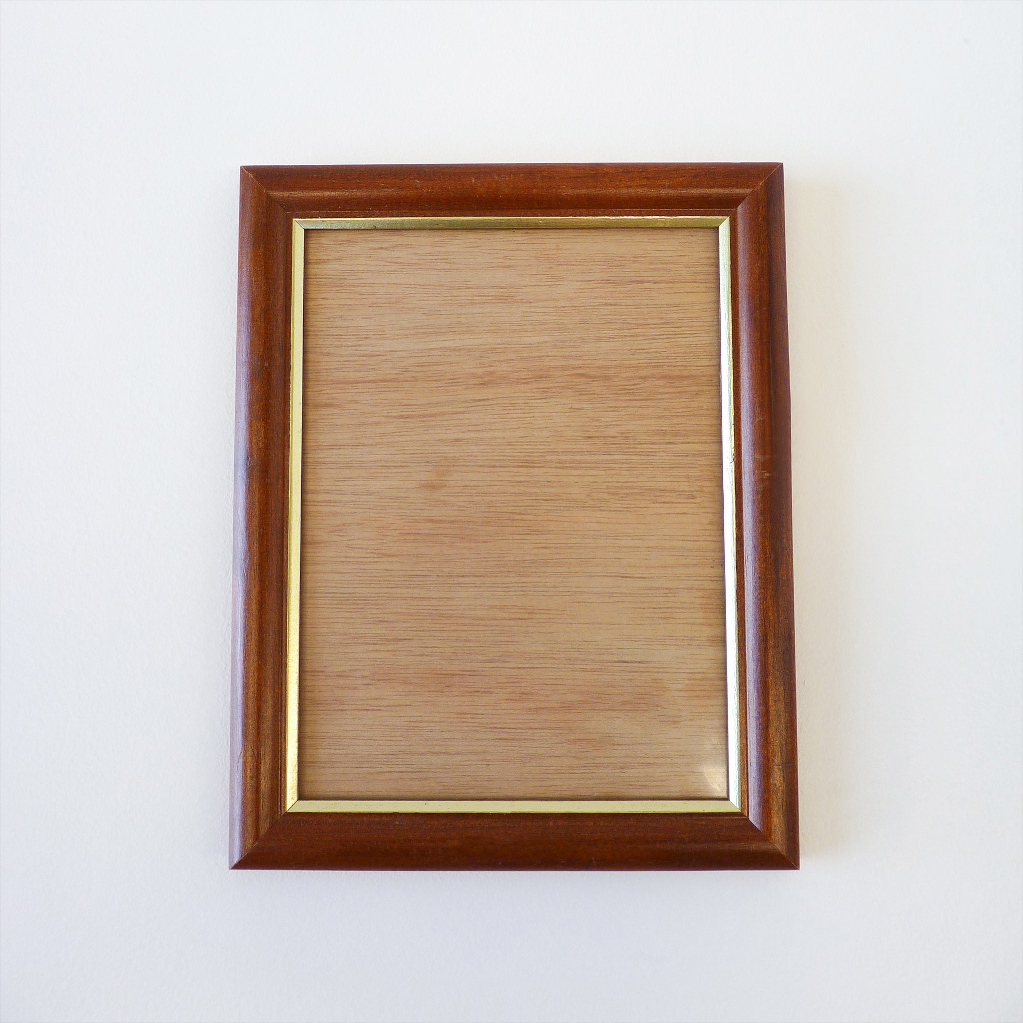 Timber Photo Frame – AXIS