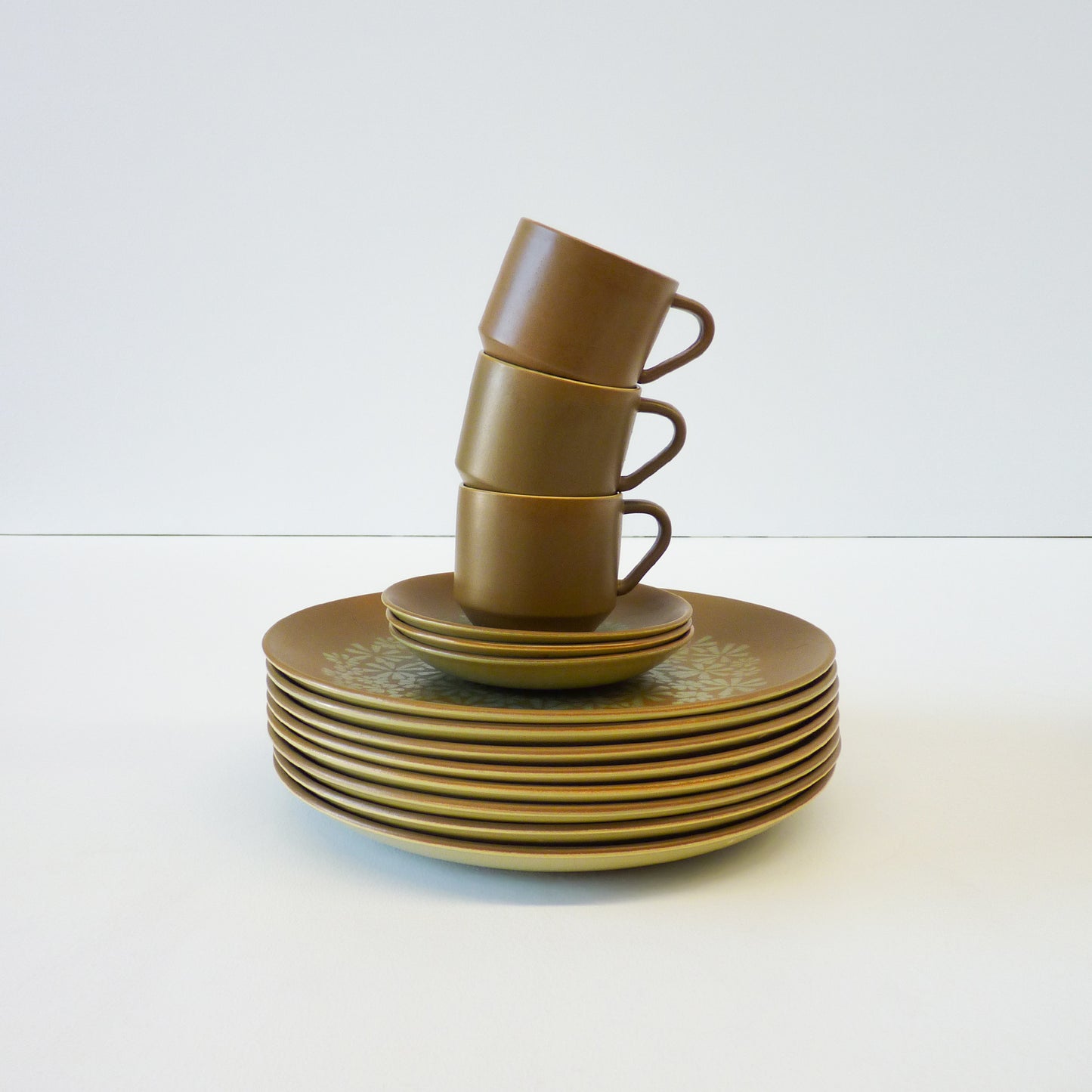 Green Ceramic Crockery Set