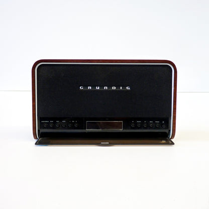Retro Style Digital Radio