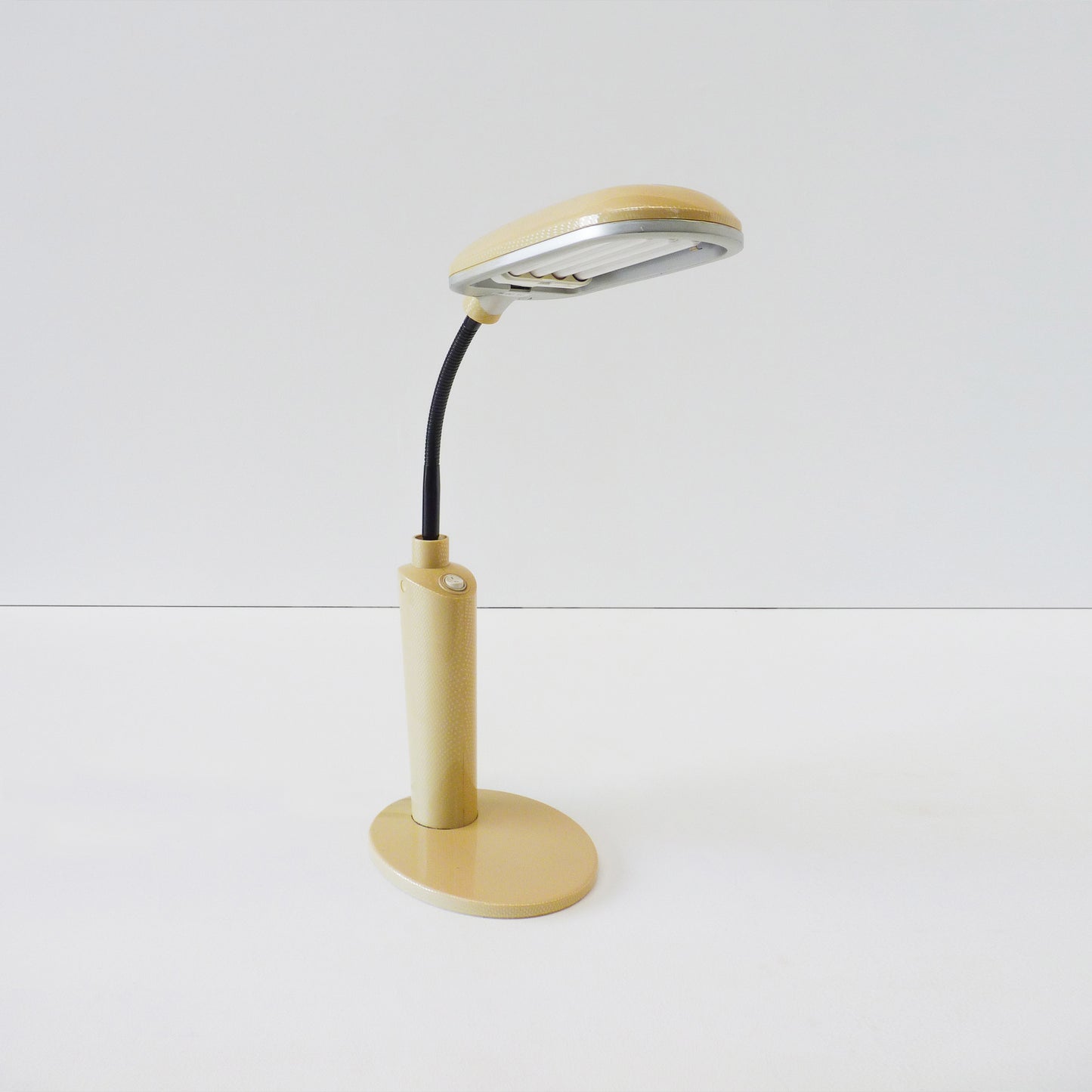 Retro Desk Lamp