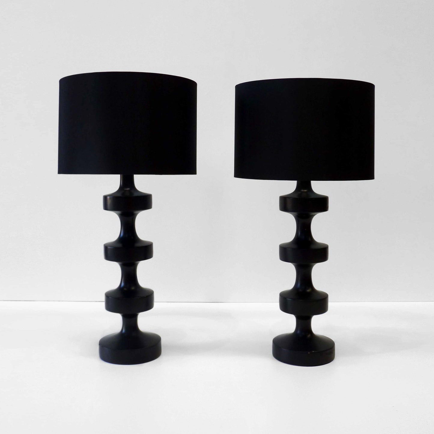 Modern Tiered Lamp