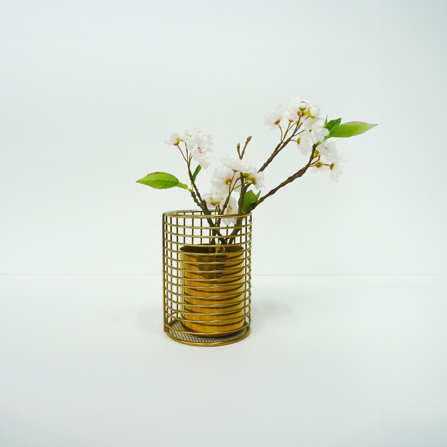 Modern Gold 2-Piece Vase