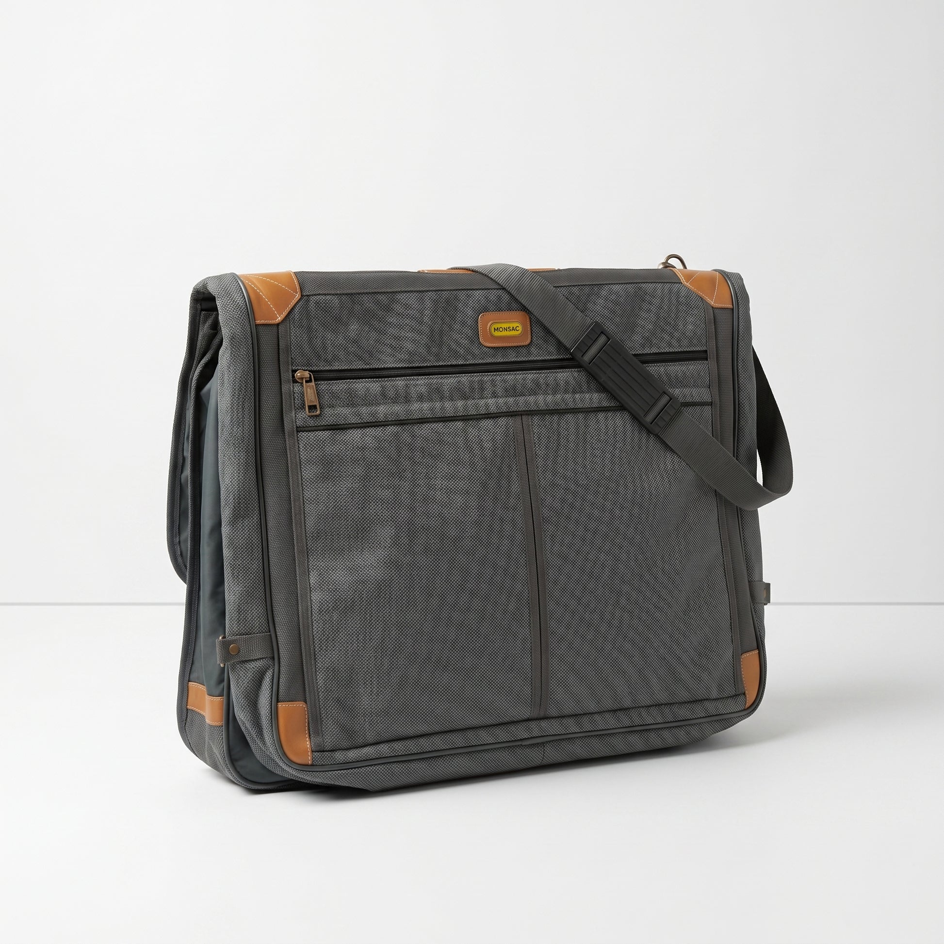 Medium Luggage