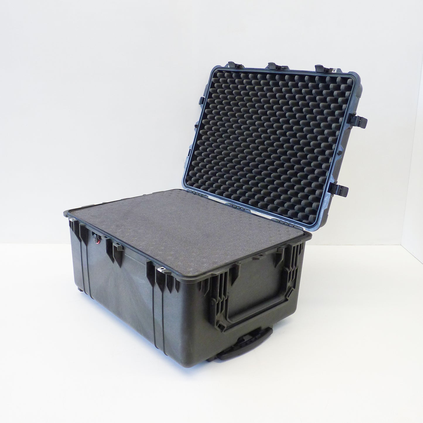 Large Black Pelican Case 2
