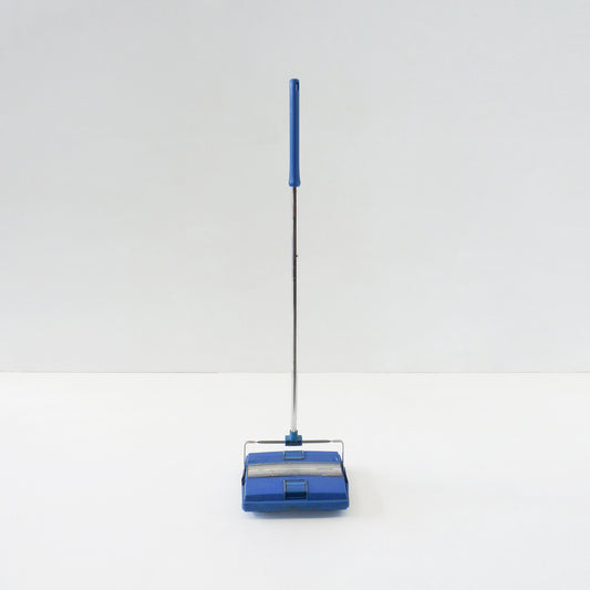 Retro Push Vacuum Sweeper