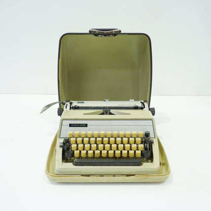 Vintage Typewriter
