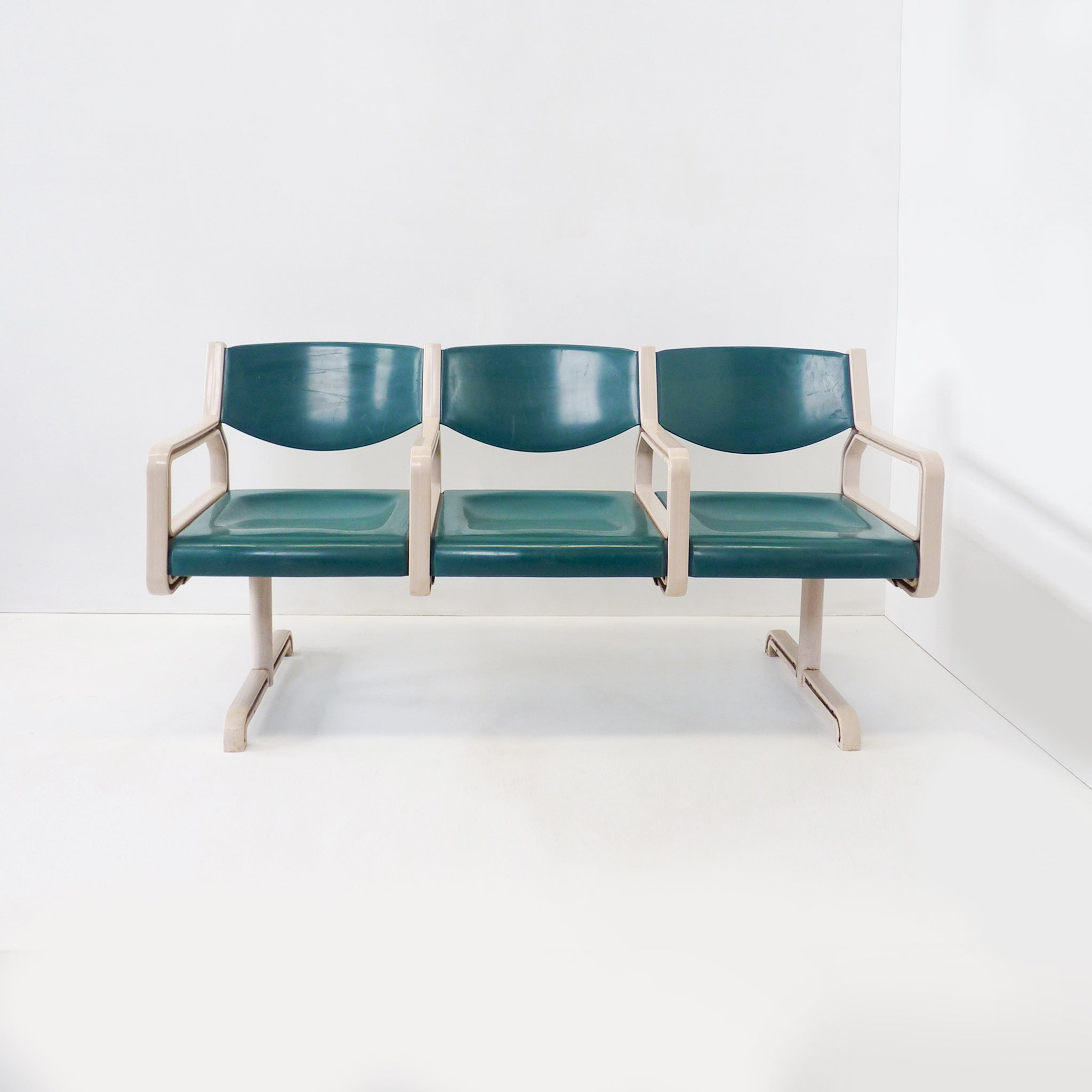 Bank Seating Sebel Bank Seating – AXIS