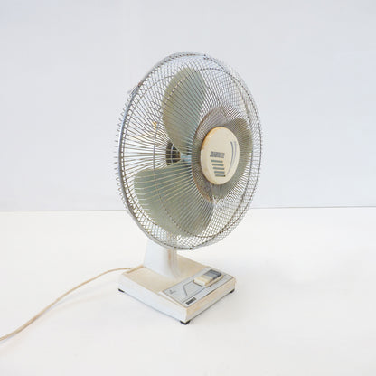 Seabreeze Retro Fan