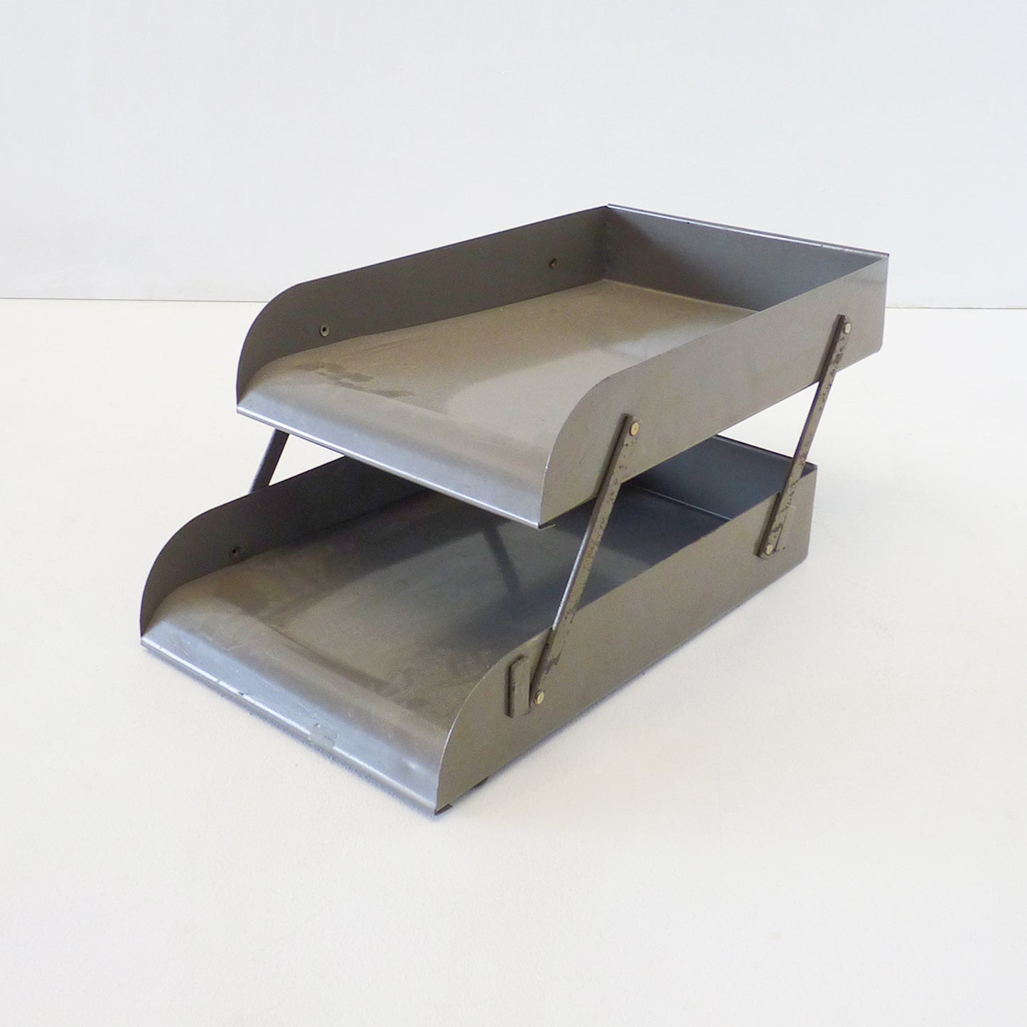 Vintage In/Out Tray
