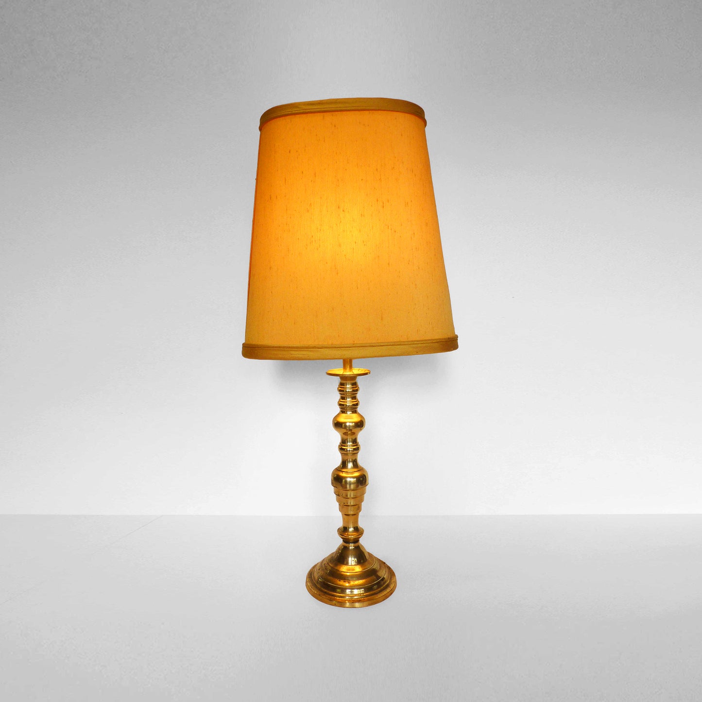 Vintage Gold Metal Lamp