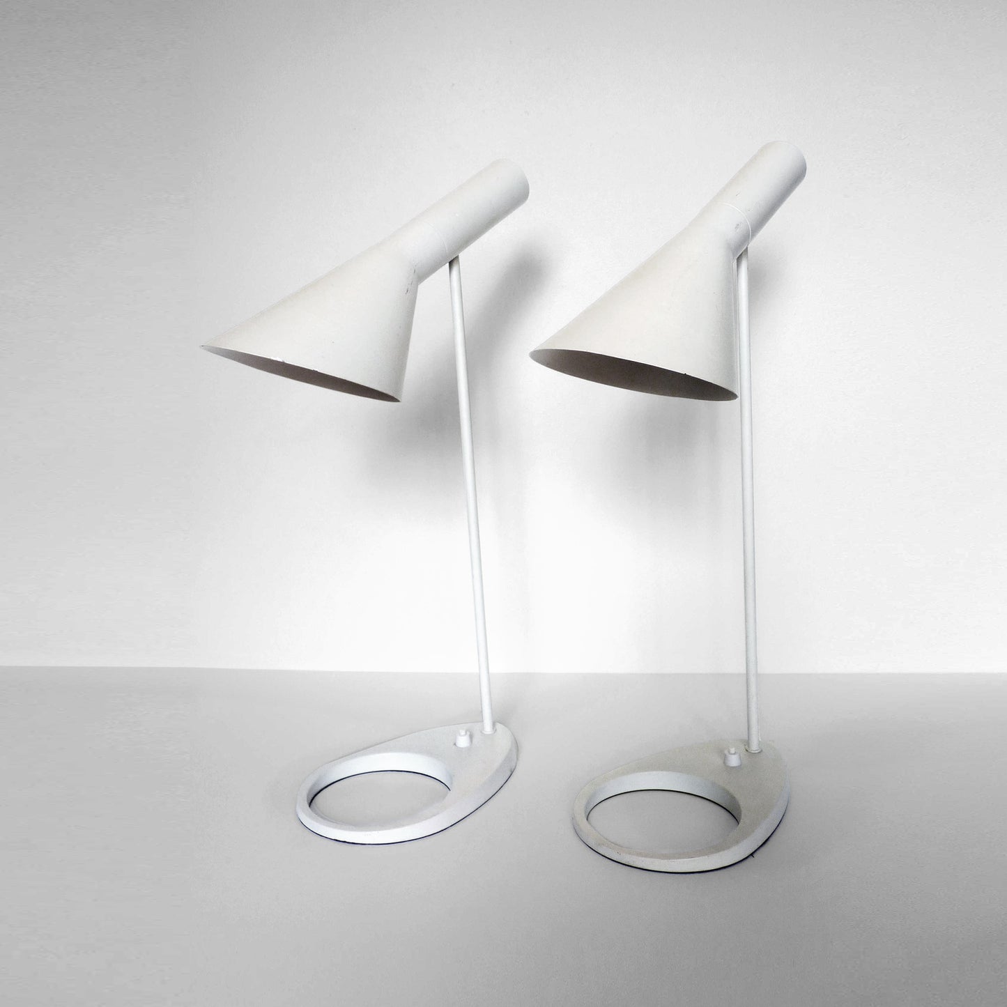 Modern Desk Lamp
