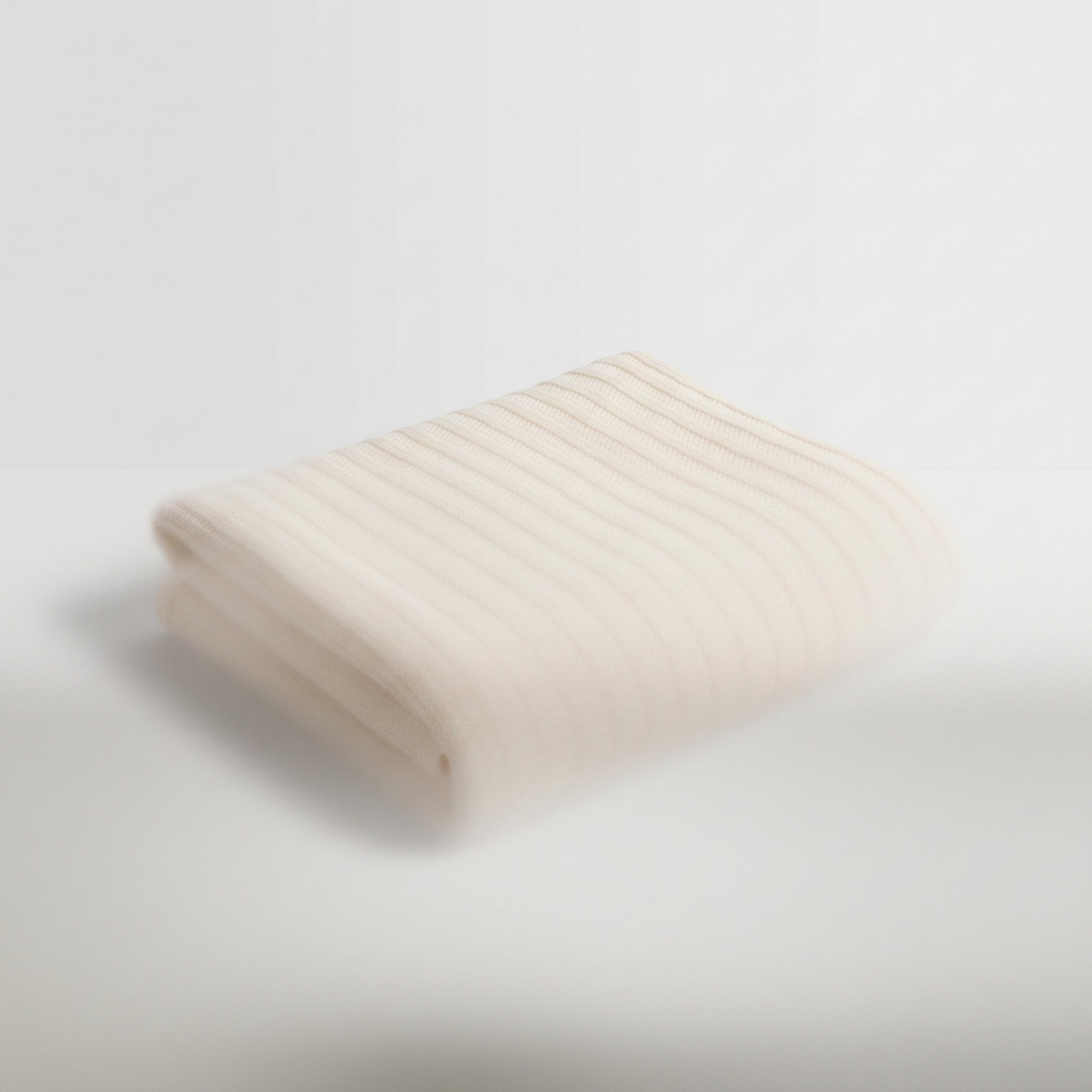 Cream Knitted Throw Blanket