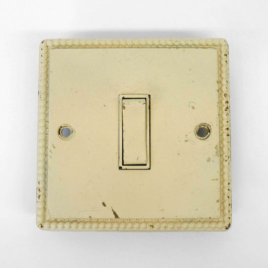 US Style Cream Light Switch