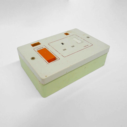 UK Style Wall Plug