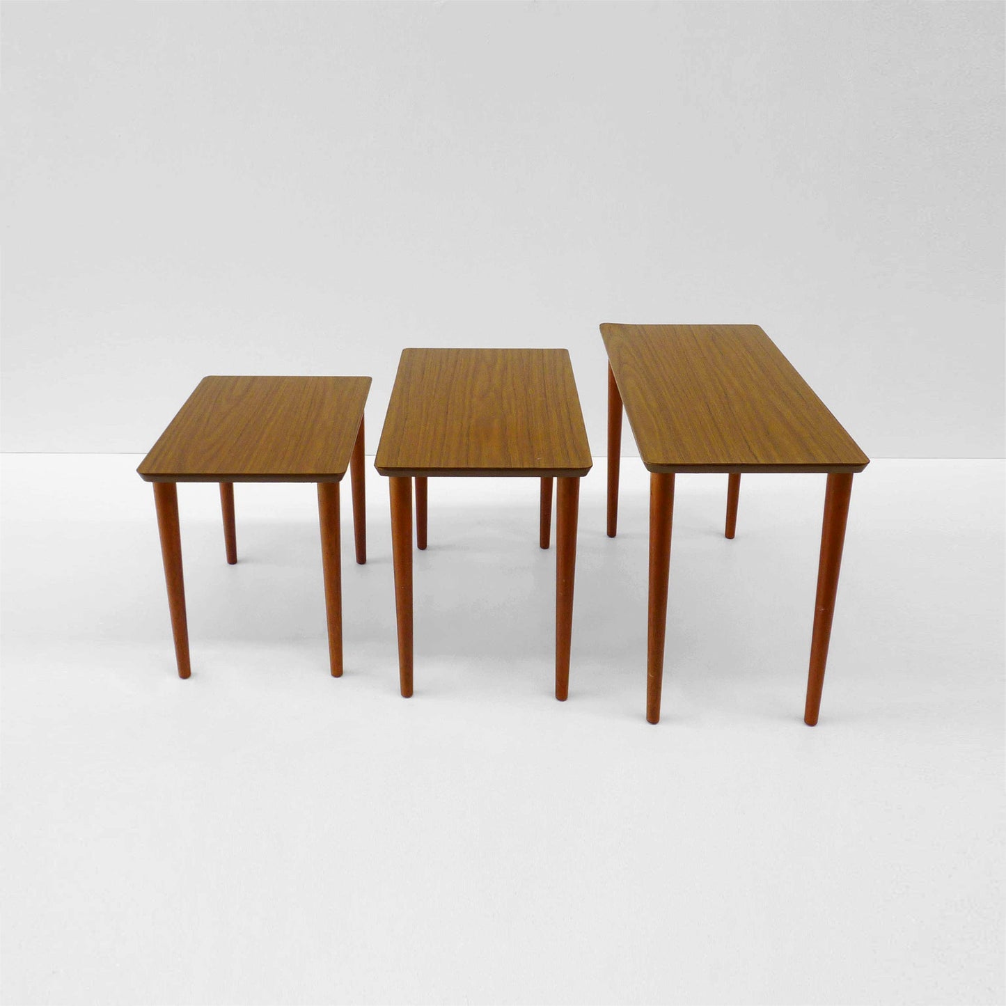 Mid Century Modern Nestled Side Table Set