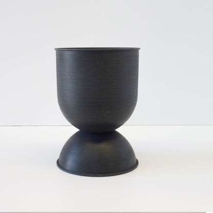 XL Hourglass Pot