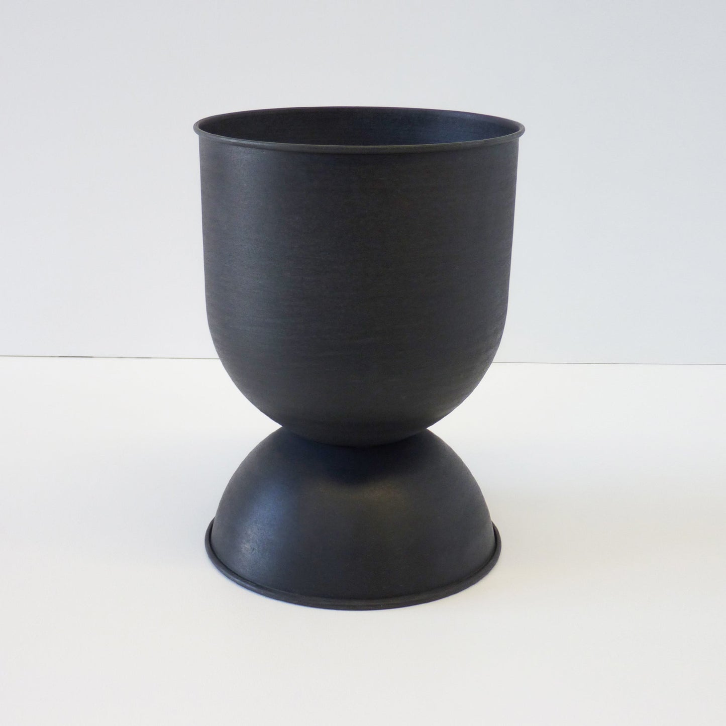 XL Hourglass Pot