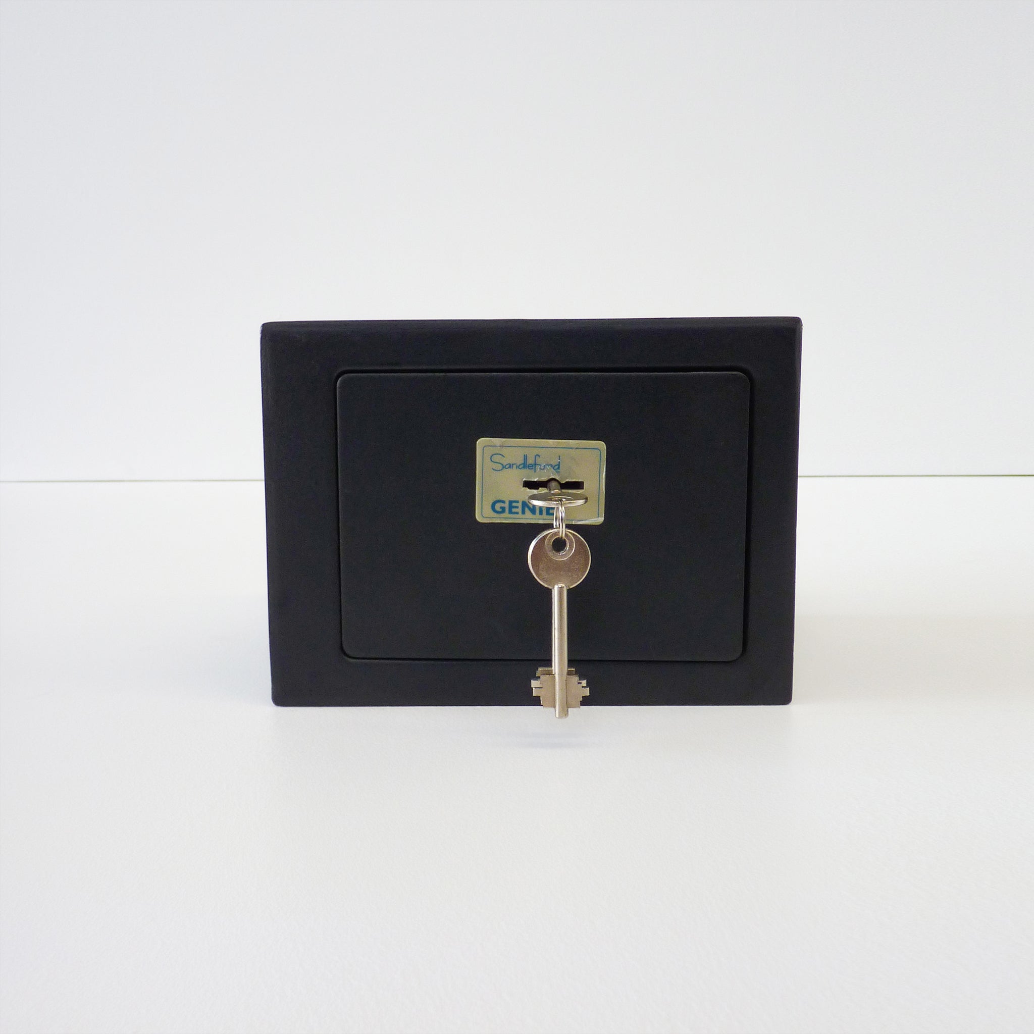 Small Security Safe – AXIS