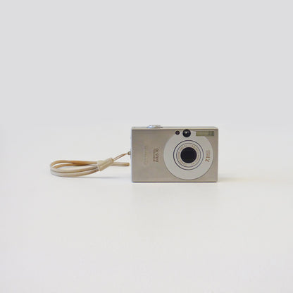 Canon IXUS 70 Digital Camera