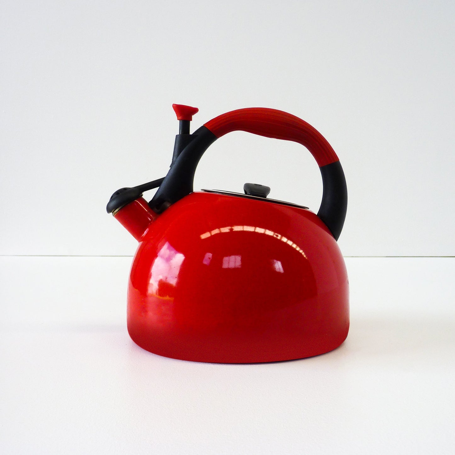 Circulon Retro Metal Kettle