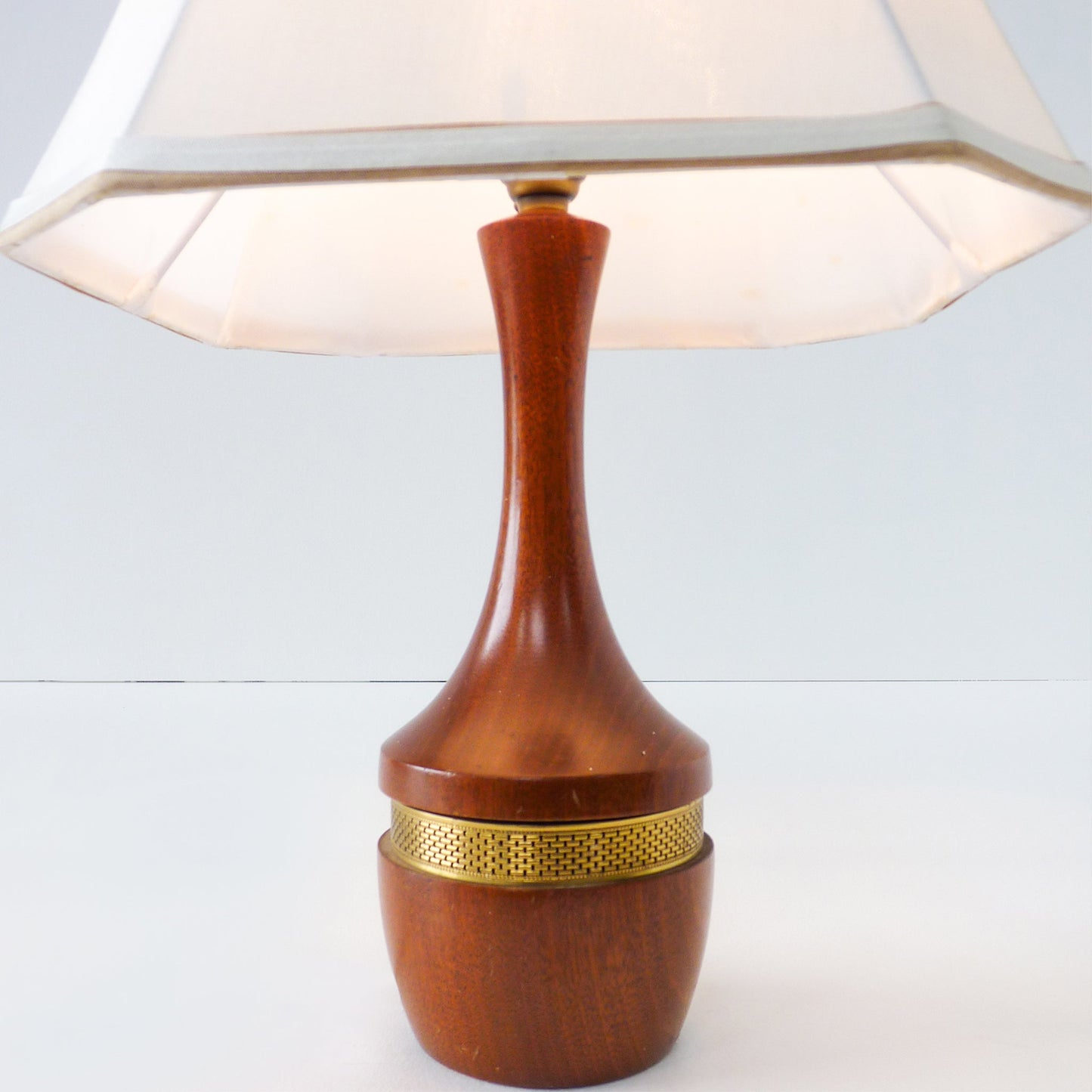 Vintage Timber Lamp