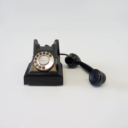 Vintage Bakelite Rotary Phone