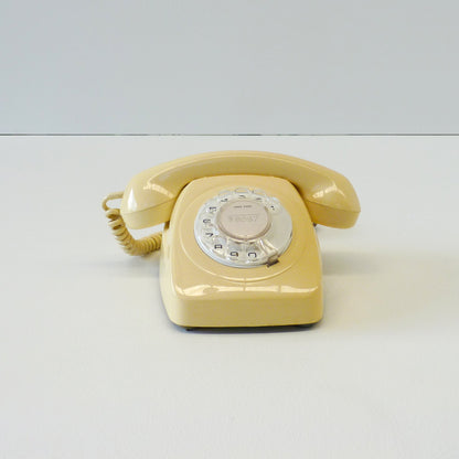 Vintage Cream Rotary Phone