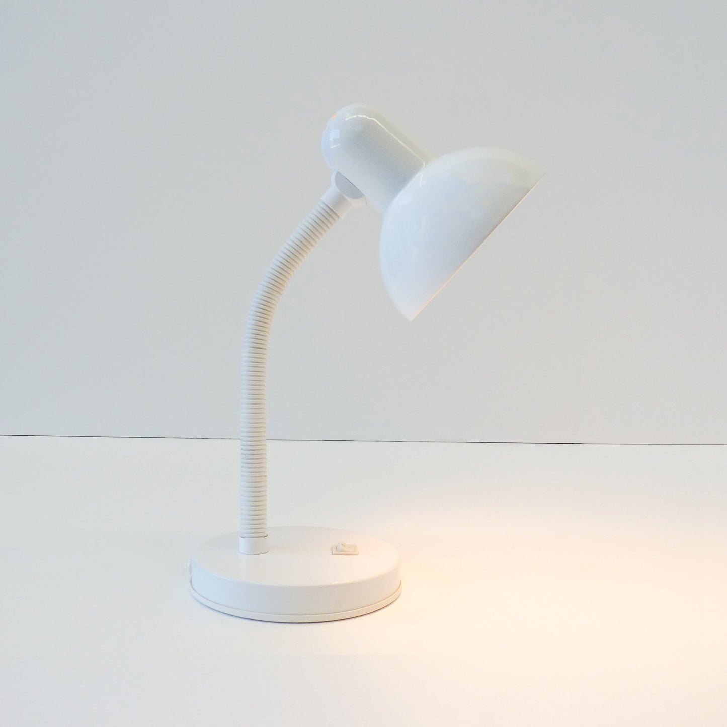 White Metal Desk Lamp
