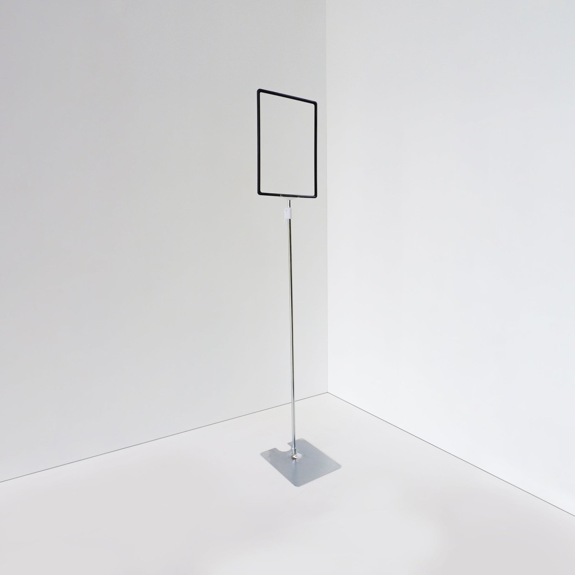 Display stand – AXIS