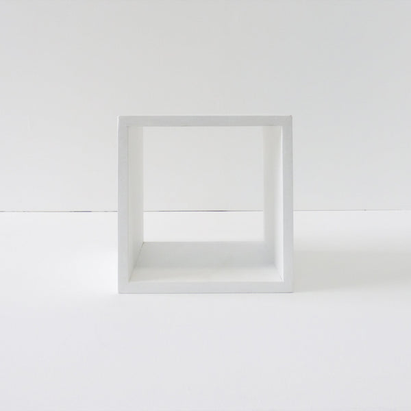Timber Display Cube – AXIS