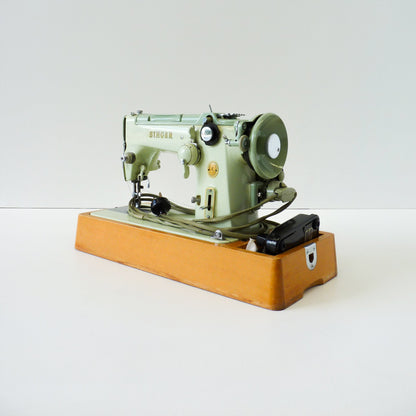 Singer Sewing Machine