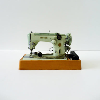Singer Sewing Machine