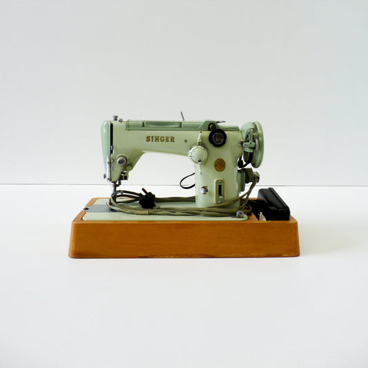 Singer Sewing Machine